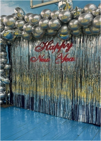 1-11 сыныптар  аралығында өткізілген “Қош келдің жаңа жыл!” мерекелік кеші өткізілді.